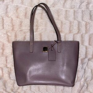 Dooney and Bourke tote